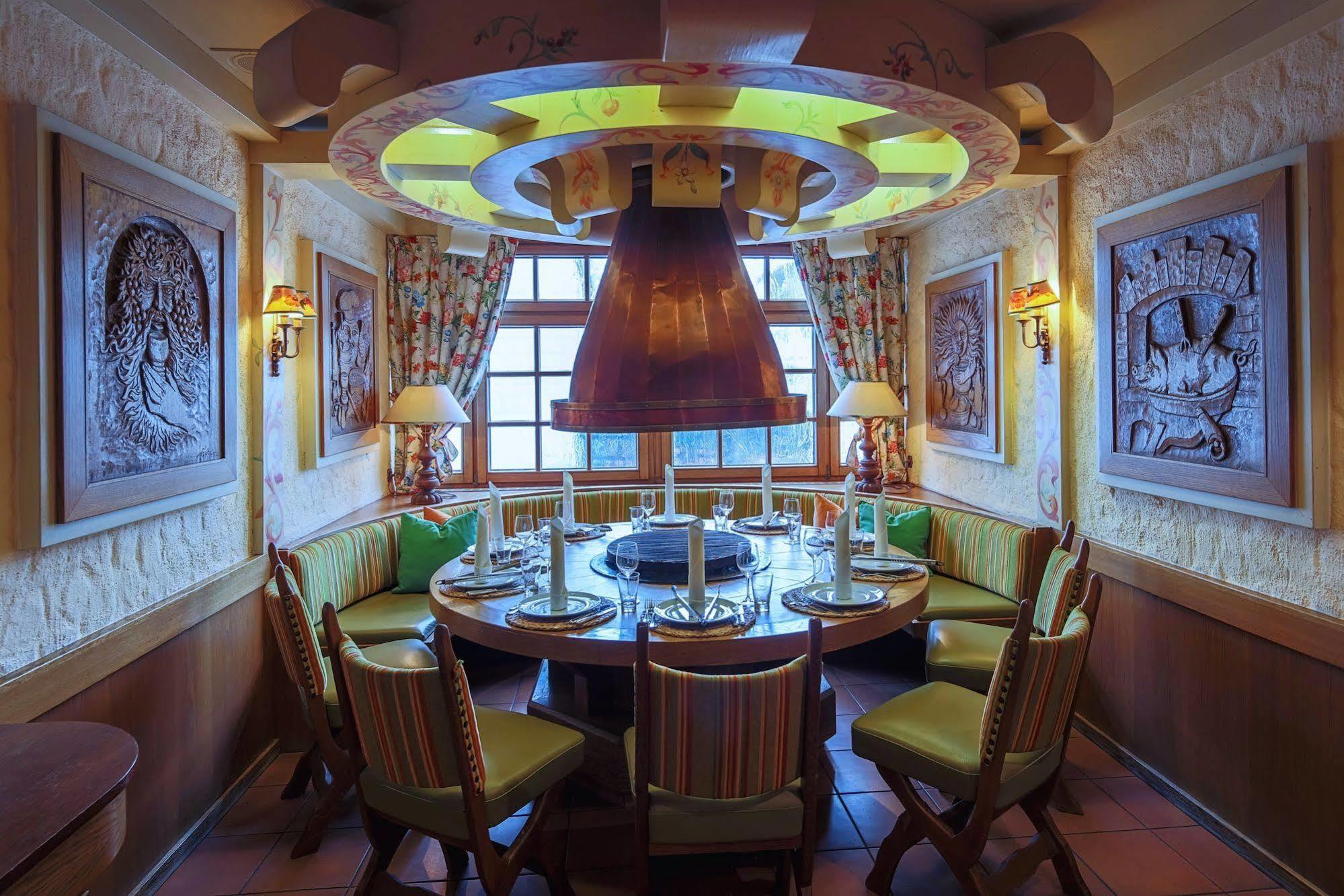 Hotel-Restaurant Kunz بيرمازنز المظهر الخارجي الصورة