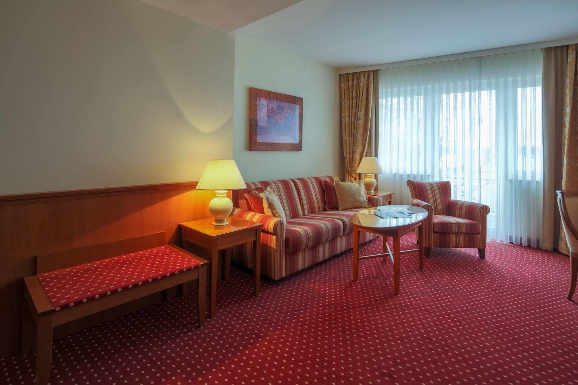 Hotel-Restaurant Kunz بيرمازنز المظهر الخارجي الصورة