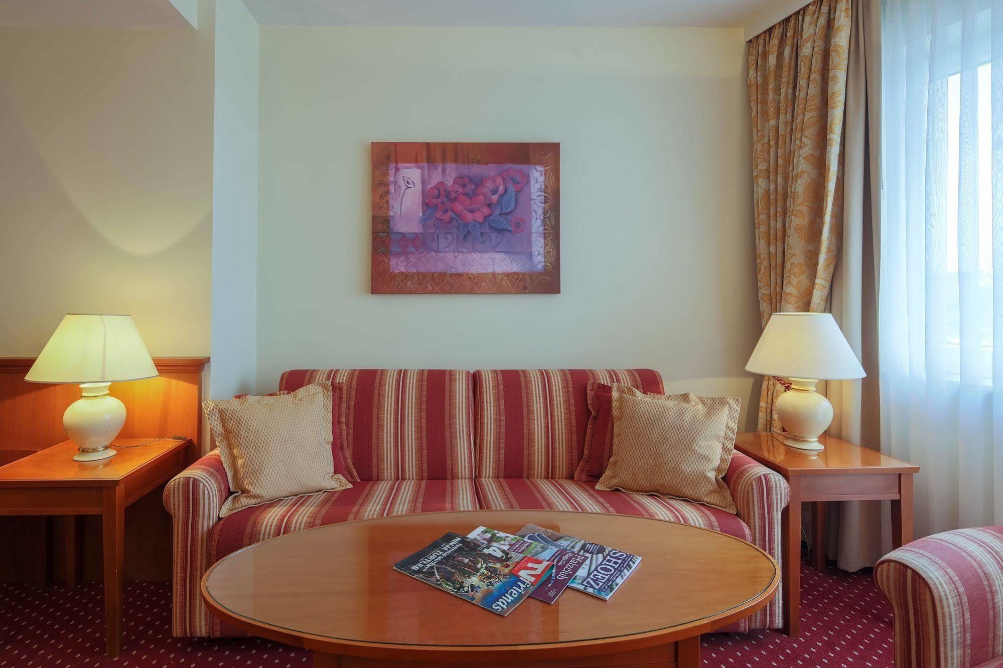 Hotel-Restaurant Kunz بيرمازنز المظهر الخارجي الصورة
